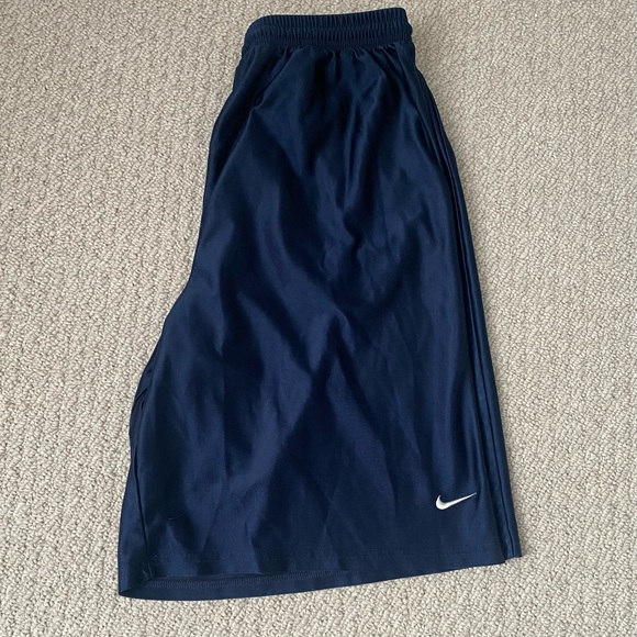 Nike - Navy Athletic Short (L) - Picture 3 of 4